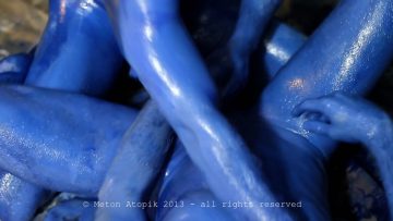 Alone with my statue – Meton Atopik 2013 – Paris