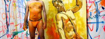 that day Meton had painted Alex in the studio – © Meton Atopik 2023